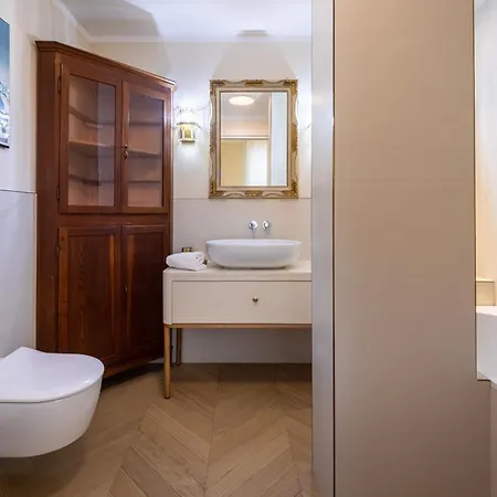 Teatro Garden Apartment